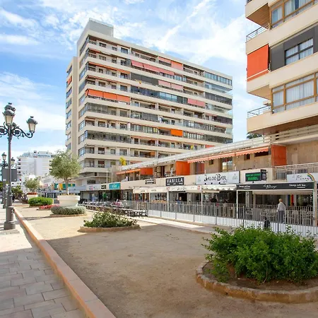 公寓 Precioso Con Terraza En La Nogalera By Rent Me 托雷莫利诺斯
